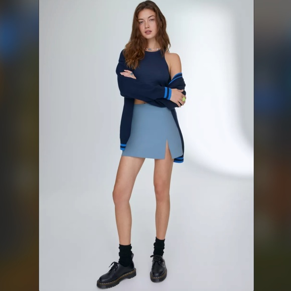 (ROYAL BLUE) Aritzia Sunday Best Tatiana Mini Skirt w/ Side Slit - Picture 8 of 13